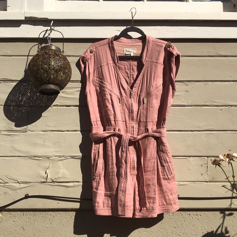 Anthropologie jumper, Blush Pink, size Medium. Worn once!